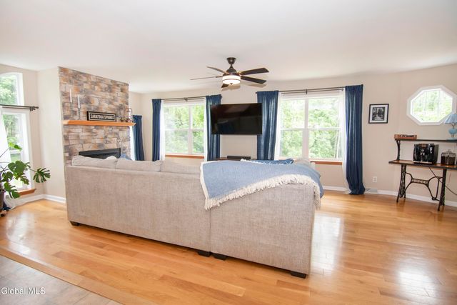 111 Beaver Street, Saratoga, NY 12871
