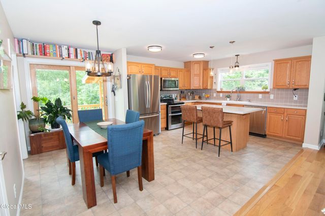 111 Beaver Street, Saratoga, NY 12871