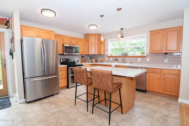 111 Beaver Street, Saratoga, NY 12871