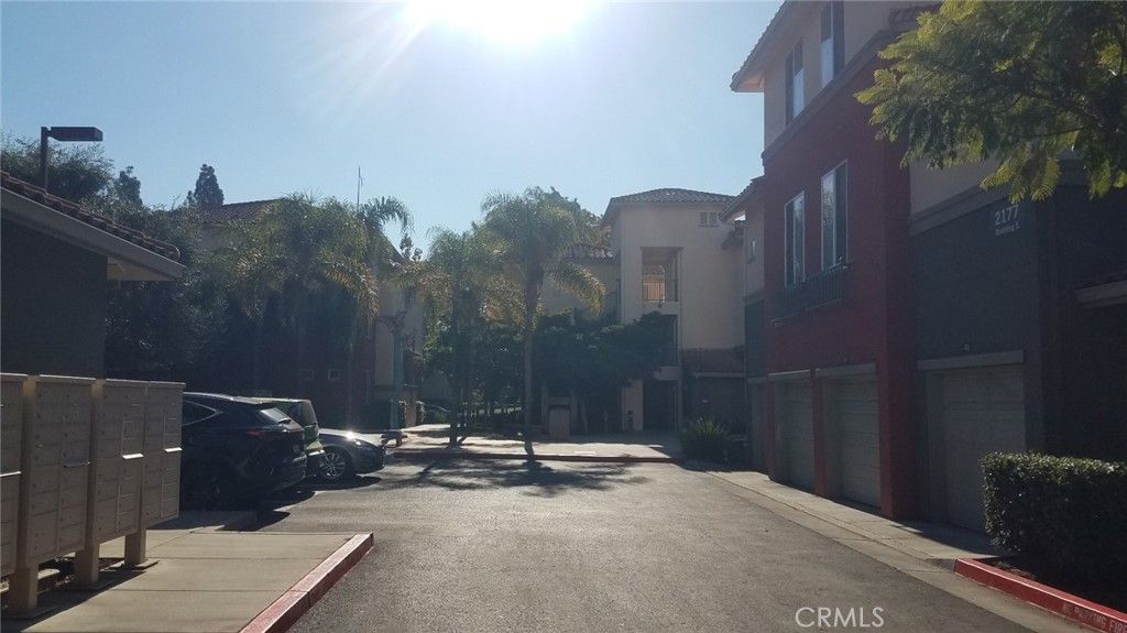 Image 4 of property listing at 2177 Alum Rock Avenue 211, San Jose, CA 95116