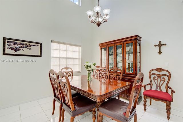 161 W Granada Ave, Weston, FL 33326