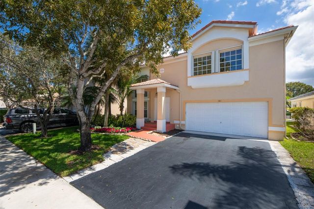 161 W Granada Ave, Weston, FL 33326