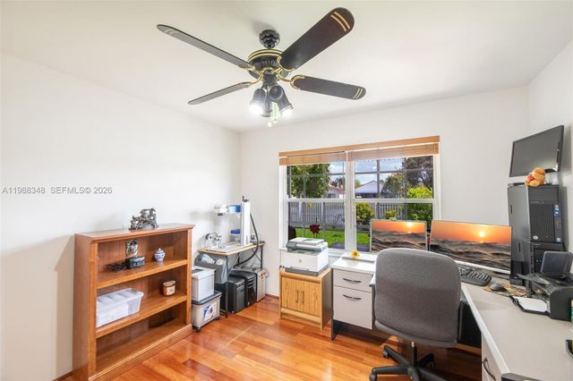 161 W Granada Ave, Weston, FL 33326