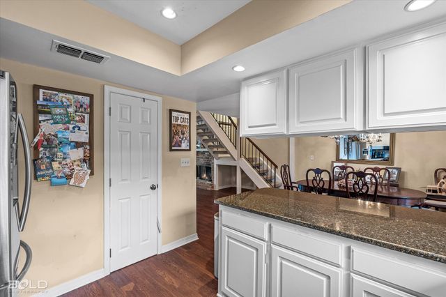 67 Tealwood, Shreveport, LA 71104