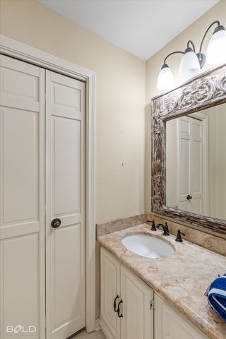 67 Tealwood, Shreveport, LA 71104