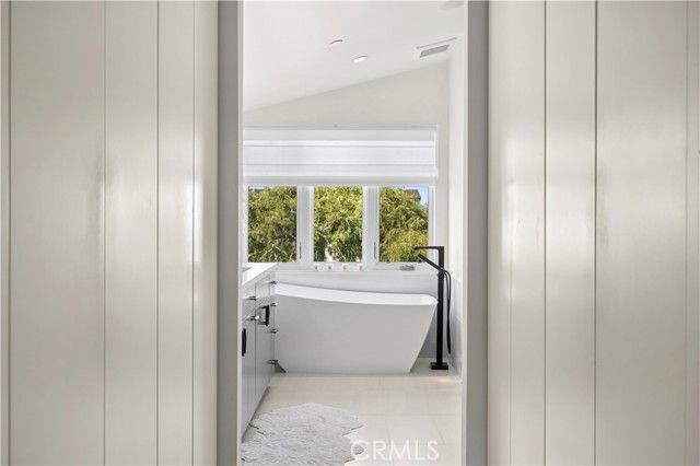 3731 5th Avenue, Corona Del Mar (newport Beach), CA 92625