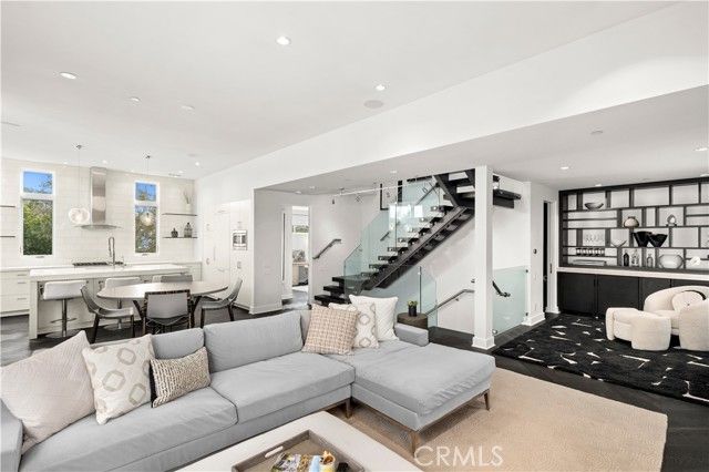 3731 5th Avenue, Corona Del Mar (newport Beach), CA 92625