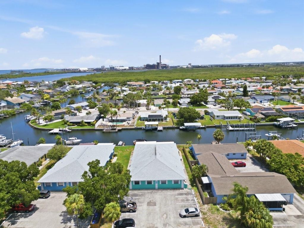 1041 APOLLO BEACH BOULEVARD E, Apollo Beach, FL 33572
