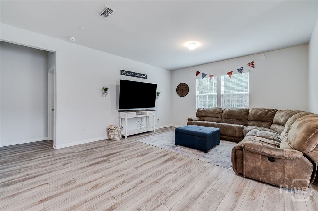 Image 15 of property listing at 64 Shade Tree Drive, Richmond Hill, GA 31324