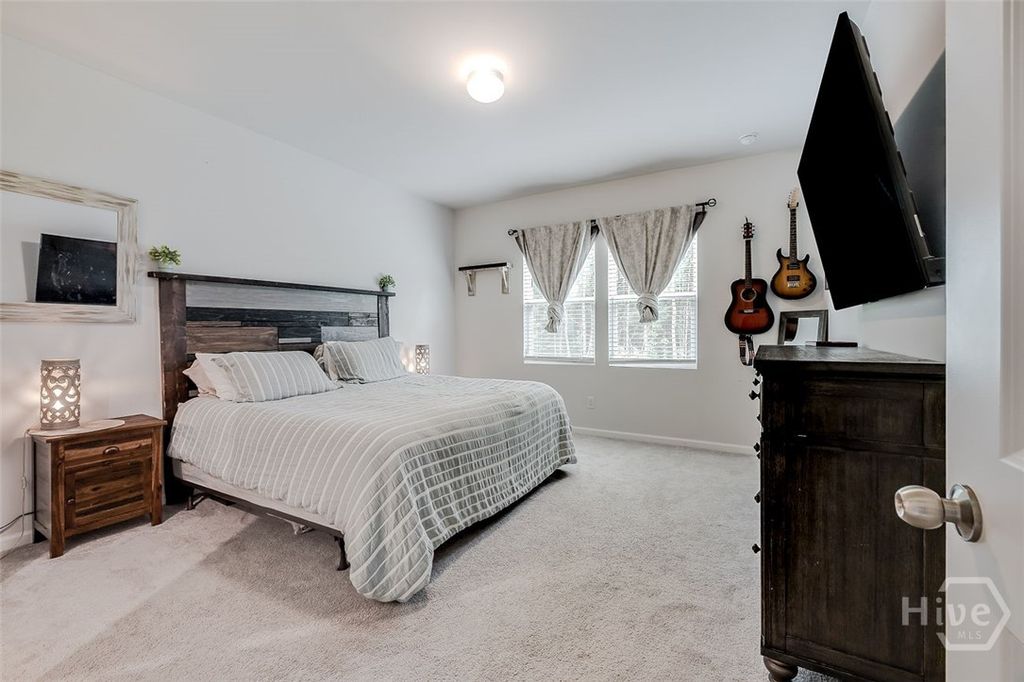 Image 18 of property listing at 64 Shade Tree Drive, Richmond Hill, GA 31324