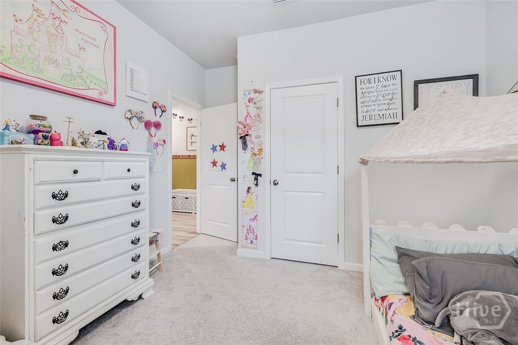 Image 27 of property listing at 64 Shade Tree Drive, Richmond Hill, GA 31324