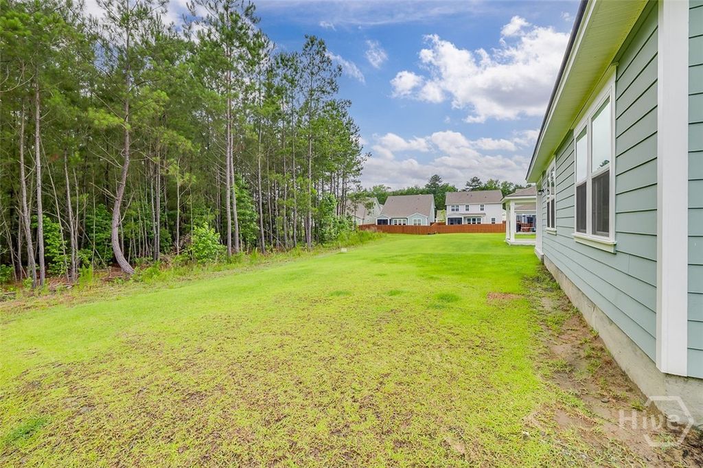 Image 34 of property listing at 64 Shade Tree Drive, Richmond Hill, GA 31324