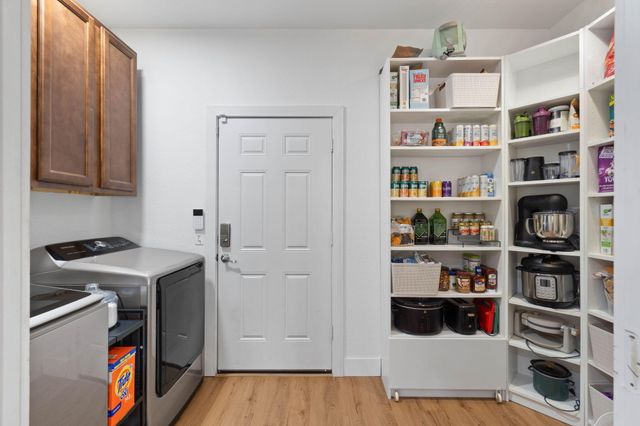 40 Hidden Lakes Trail, Defuniak Springs, FL 32433