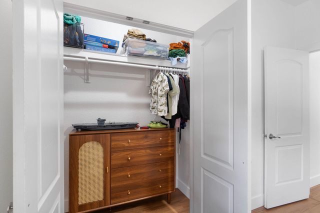 40 Hidden Lakes Trail, Defuniak Springs, FL 32433