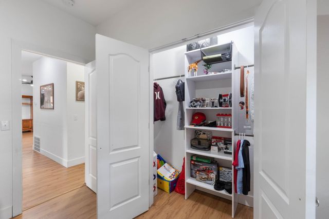 40 Hidden Lakes Trail, Defuniak Springs, FL 32433