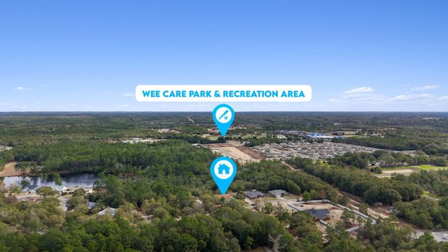 40 Hidden Lakes Trail, Defuniak Springs, FL 32433