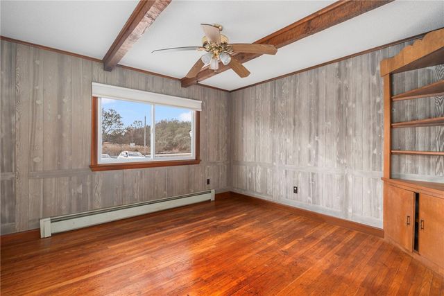 141 Peckham Road, Little Compton, RI 02837