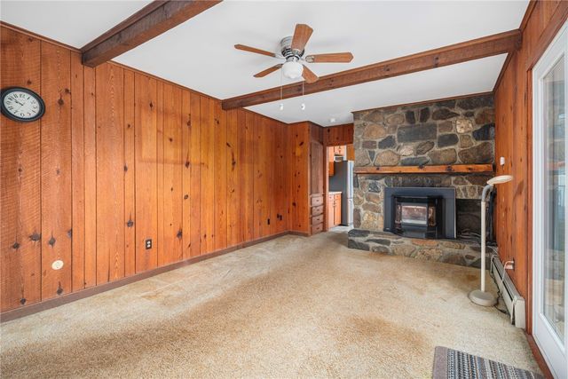 141 Peckham Road, Little Compton, RI 02837