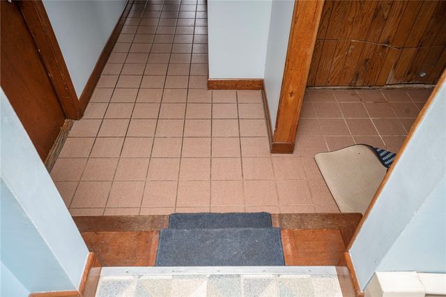 141 Peckham Road, Little Compton, RI 02837