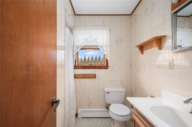 141 Peckham Road, Little Compton, RI 02837