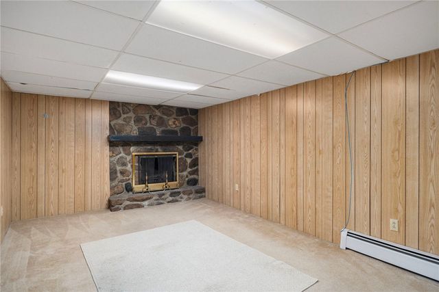 141 Peckham Road, Little Compton, RI 02837