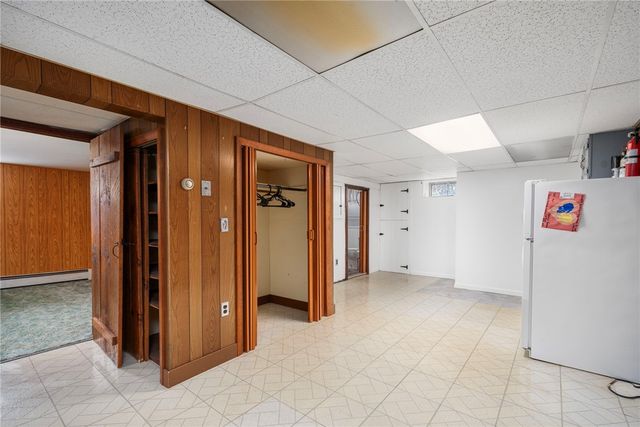 141 Peckham Road, Little Compton, RI 02837