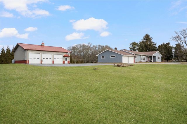 141 Peckham Road, Little Compton, RI 02837