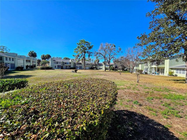 633 SILVER PASS B, Ocala, FL 34472