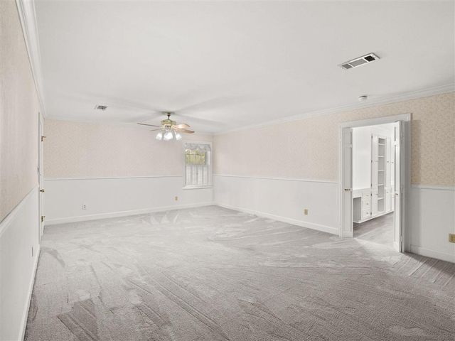 203 Country Club Lane, Leesville, LA 71446