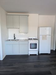 151 Charles 2, Boston, MA 02114