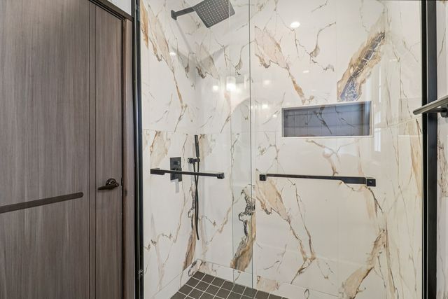 1509 Center Street, Des Plaines, IL 60018