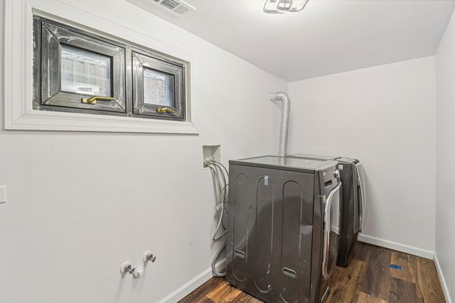 1509 Center Street, Des Plaines, IL 60018