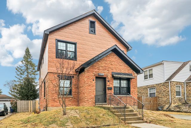 1509 Center Street, Des Plaines, IL 60018