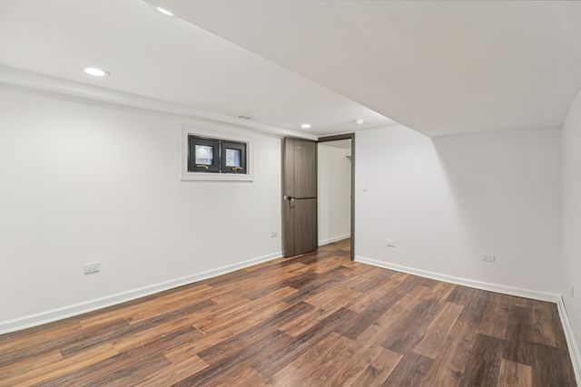 1509 Center Street, Des Plaines, IL 60018