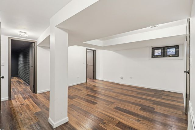 1509 Center Street, Des Plaines, IL 60018