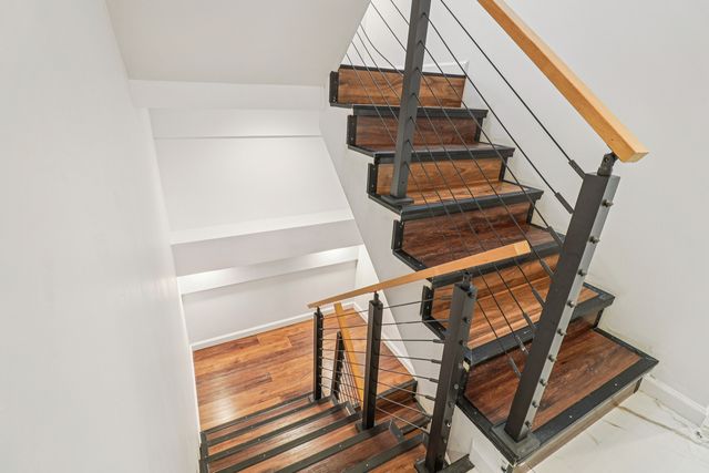 1509 Center Street, Des Plaines, IL 60018