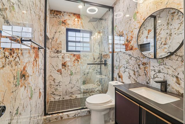 1509 Center Street, Des Plaines, IL 60018