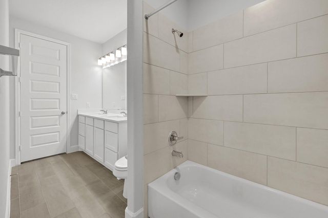 15835 Bird Of Paradise Drive, Conroe, TX 77302