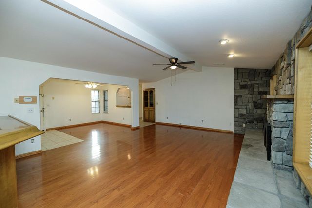 2313 Calcagno St, Ceres, CA 95307