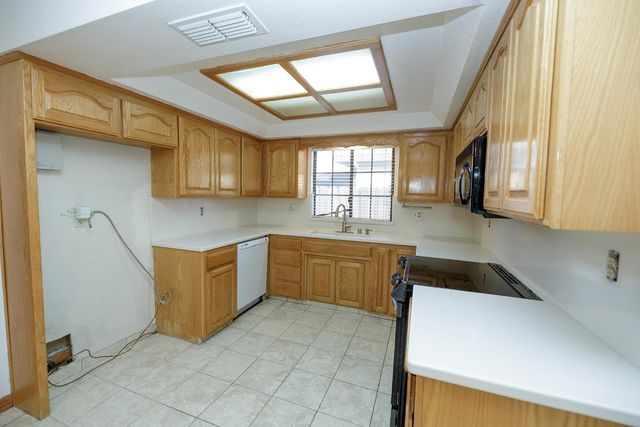 2313 Calcagno St, Ceres, CA 95307