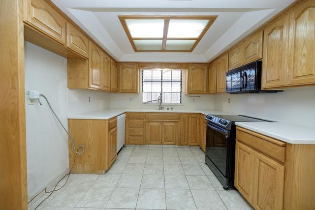 2313 Calcagno St, Ceres, CA 95307