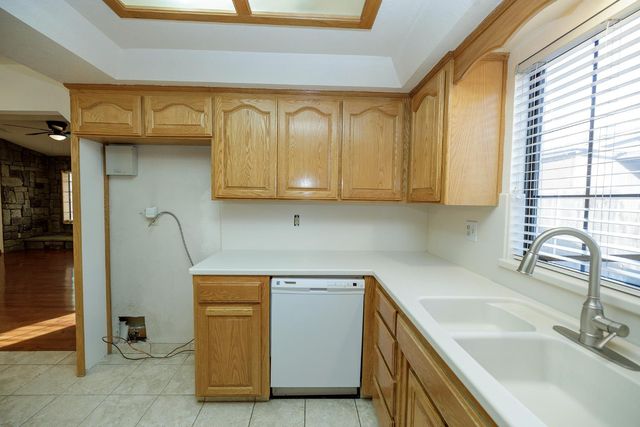 2313 Calcagno St, Ceres, CA 95307