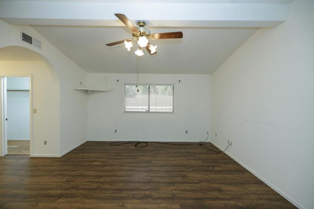 2313 Calcagno St, Ceres, CA 95307