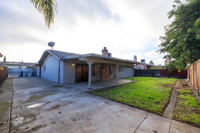 2313 Calcagno St, Ceres, CA 95307