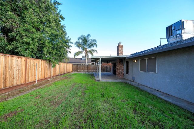 2313 Calcagno St, Ceres, CA 95307