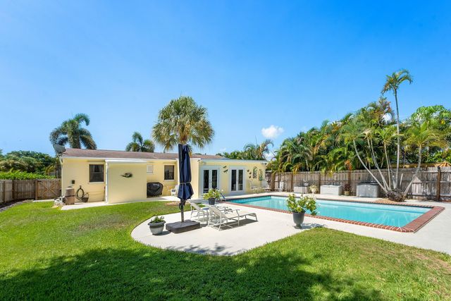 141 Date Palm Drive, Lake Park, FL 33403