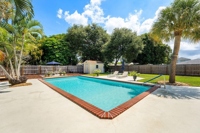 141 Date Palm Drive, Lake Park, FL 33403