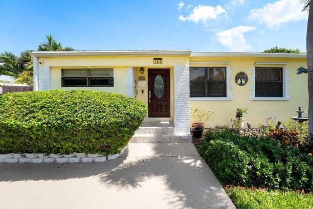 141 Date Palm Drive, Lake Park, FL 33403