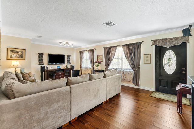141 Date Palm Drive, Lake Park, FL 33403