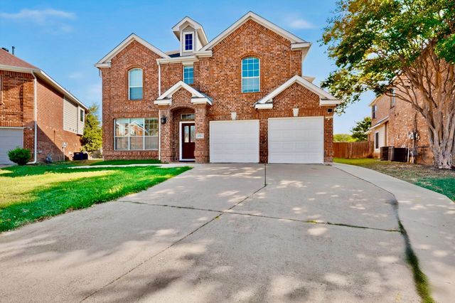 4304 Harpers Ferry Drive, Grand Prairie, TX 75052
